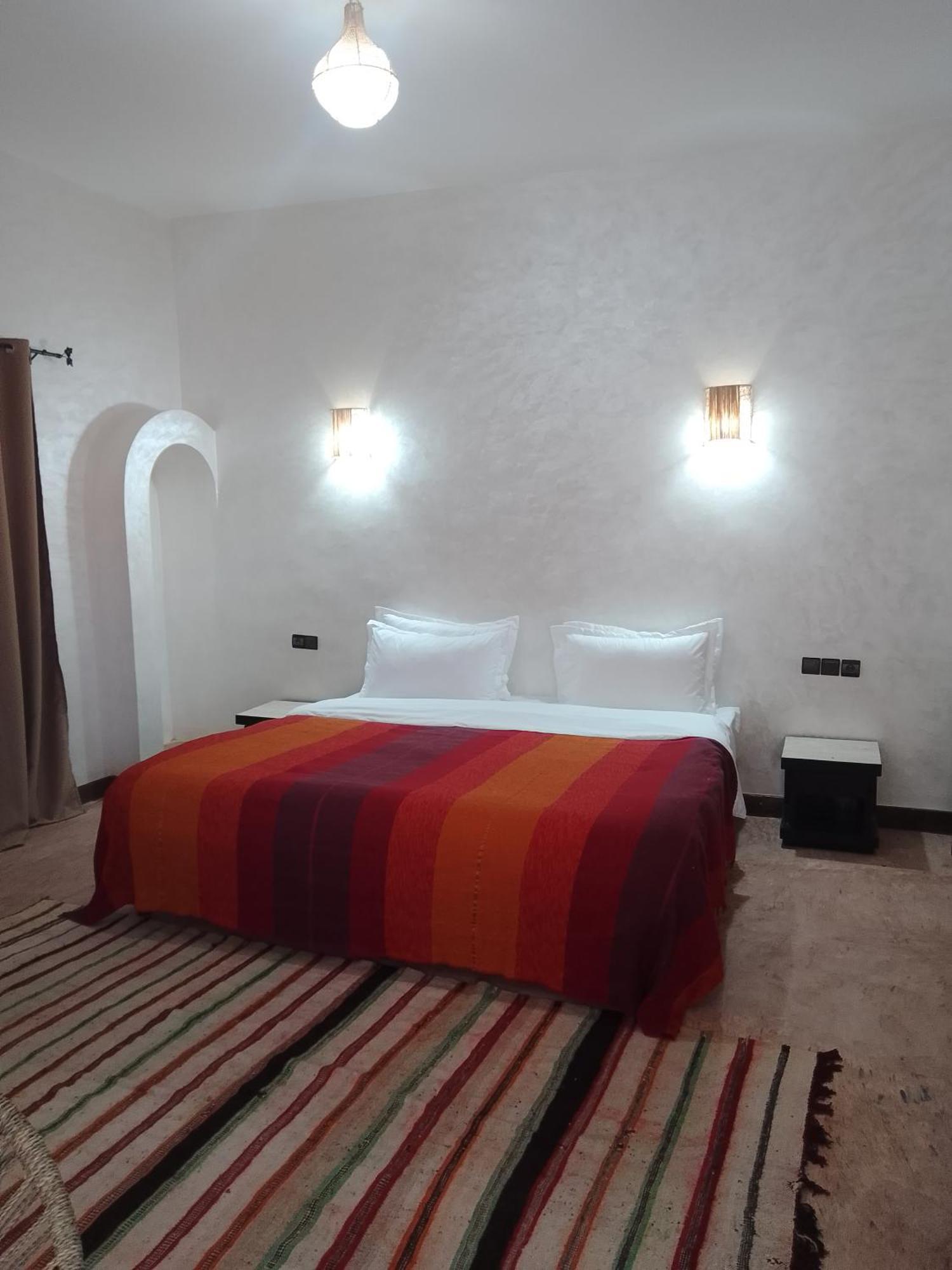 بيت شباب Kasbah Dar Bahnini سكورة المظهر الخارجي الصورة