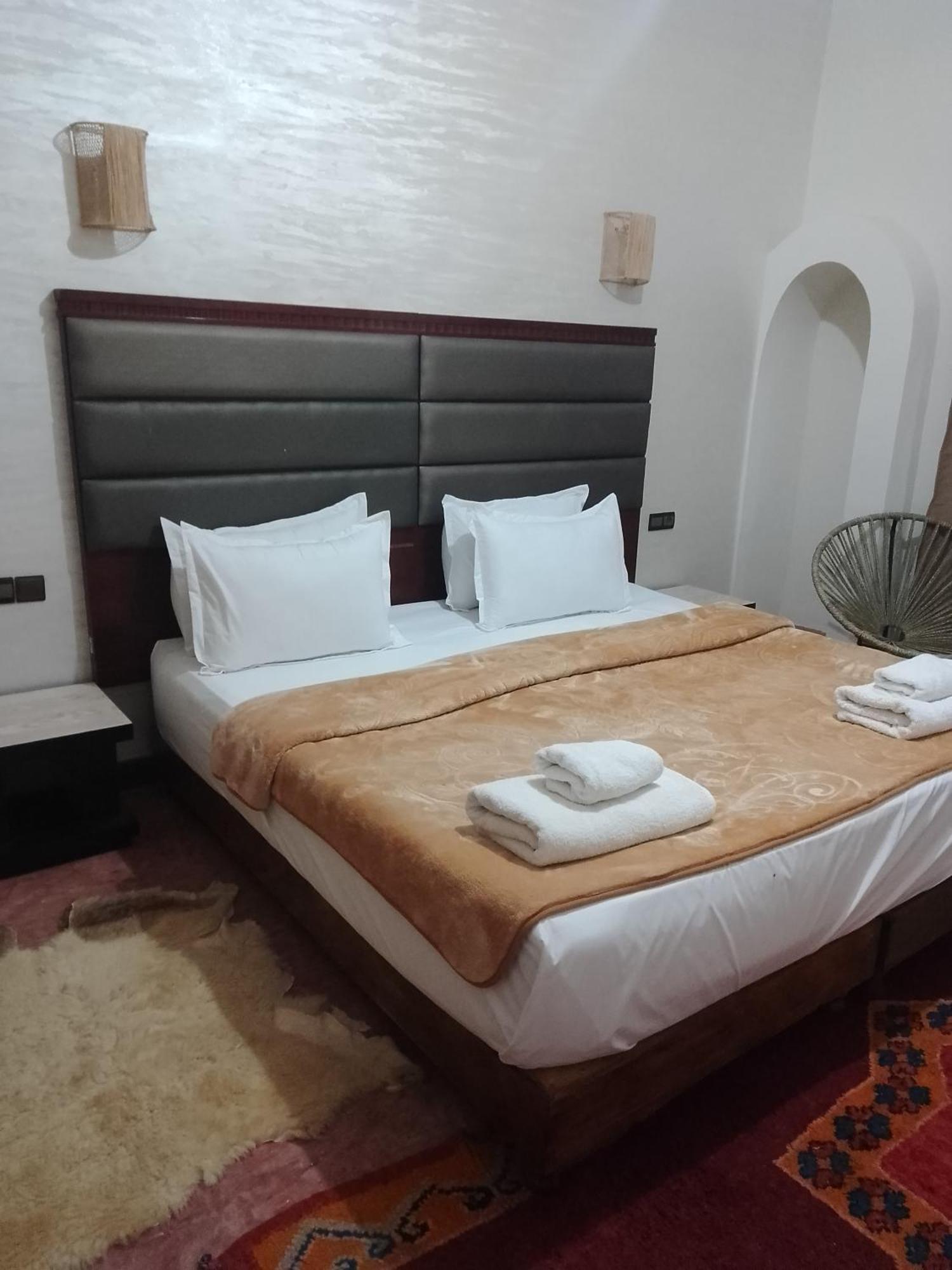 بيت شباب Kasbah Dar Bahnini سكورة المظهر الخارجي الصورة